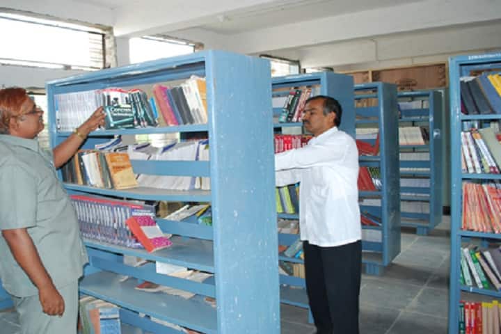 Shri Shivaji Shikshan Prasarak Mandal's Polytechnic campus in Solapur, Maharashtra, India — photo 5