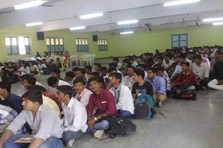 Shri Shivaji Shikshan Prasarak Mandal's Polytechnic campus in Solapur, Maharashtra, India — photo 6