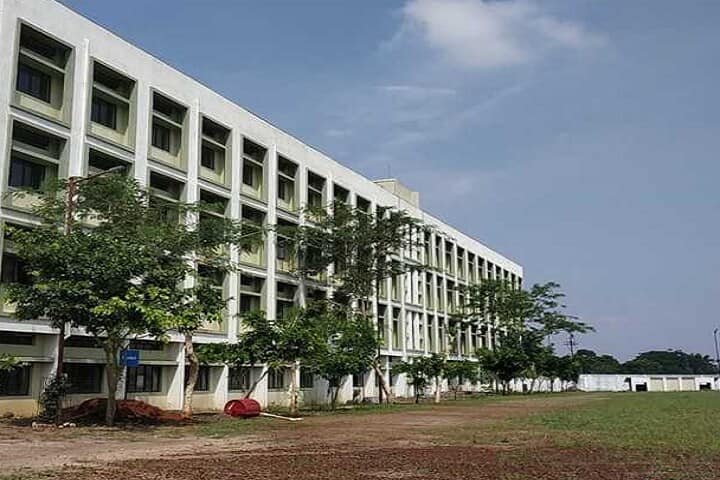 KK Wagh Arts campus in Chandori, Maharashtra, India — photo 1