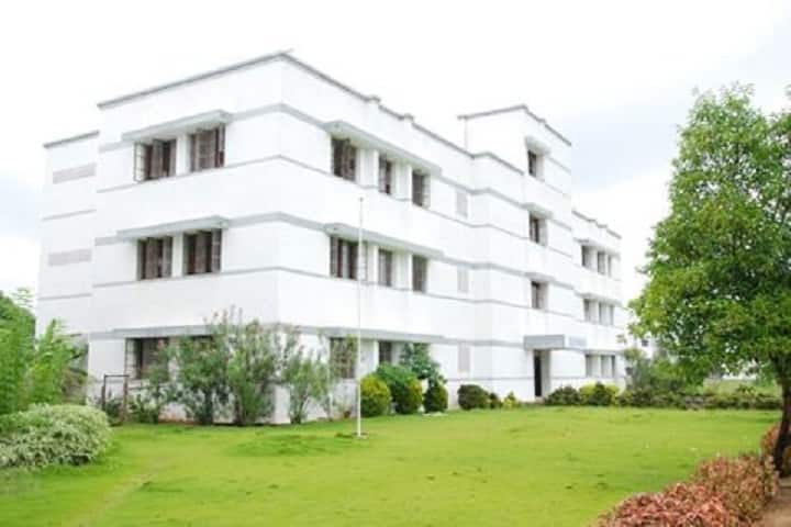 TS Narayanaswami College of Arts and Science campus in Chennai, Tamil Nadu, India — photo 1
