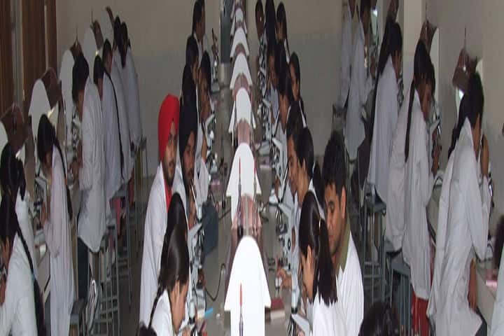 Adesh Institute of Medical Sciences and Research campus in Sangria, Punjab, India — photo 3