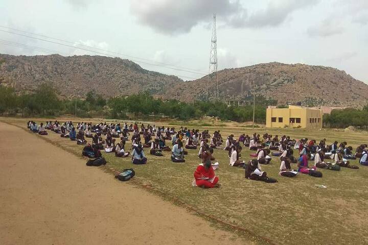 Government First Grade College campus in Chitradurga, Karnataka, India — photo 3