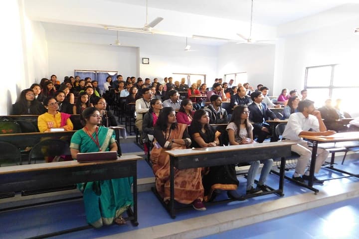 School of Science campus in Rajkot, Gujarat, India — photo 1
