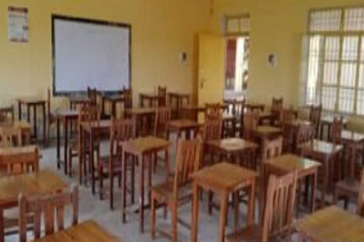 Rajkiya Mahila Mahavidyalaya campus in Basti, Uttar Pradesh, India — photo 2