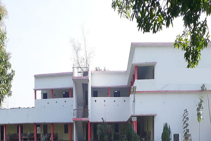 Bindeshwari Mahavidyalaya campus in Ballia, Uttar Pradesh, India — photo 3