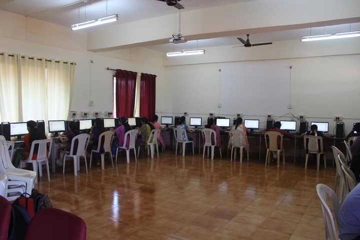 MES College of Commerce campus in Sirsi, Karnataka, India — photo 4