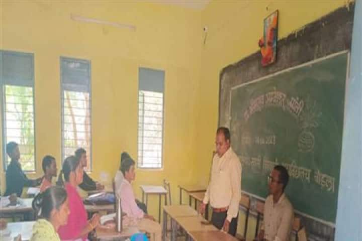 Government Swami Vivekananda College campus in Kabirdham, Chhattisgarh, India — photo 2