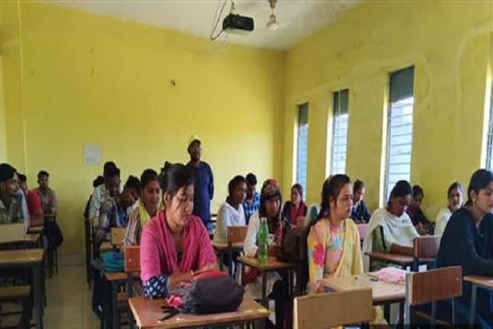 Government Swami Vivekananda College campus in Kabirdham, Chhattisgarh, India — photo 3