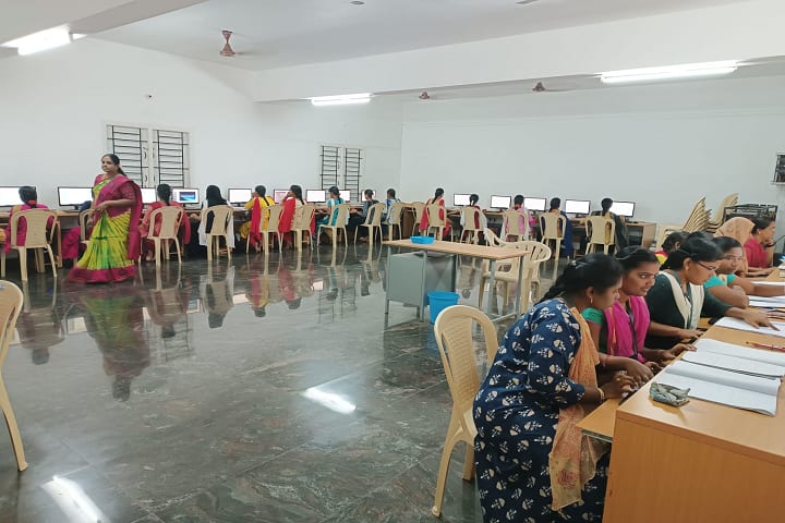 Bon Secours Arts and Science College for Women campus in Dindigul, Tamil Nadu, India — photo 2