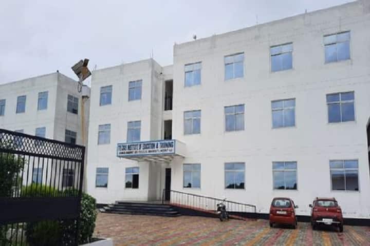 Tejas Institute of Education and Training campus in Baghpat, Uttar Pradesh, India — photo 1
