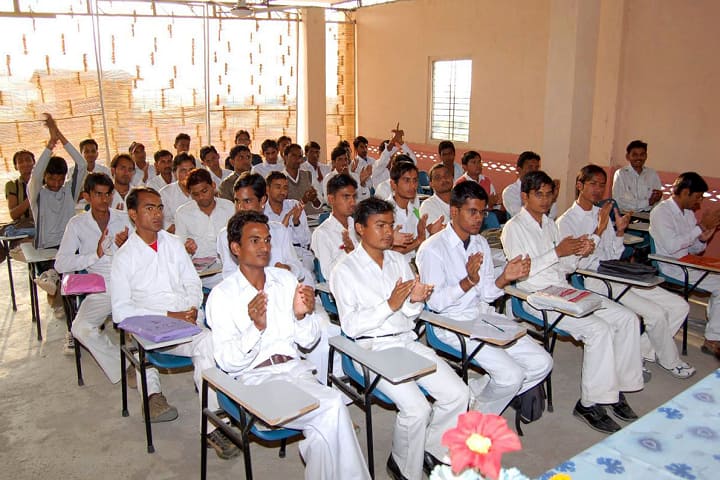 Keshav Vidyapeeth T T College campus in Sumerpur, Rajasthan, India — photo 1