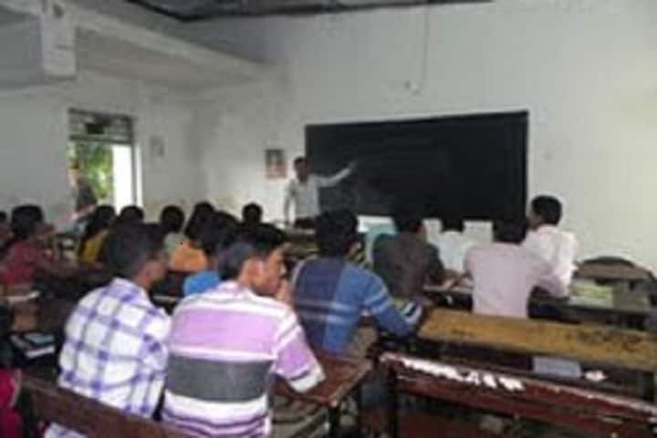 DG Tatkare Arts and Commerce College campus in Tala, Maharashtra, India — photo 2