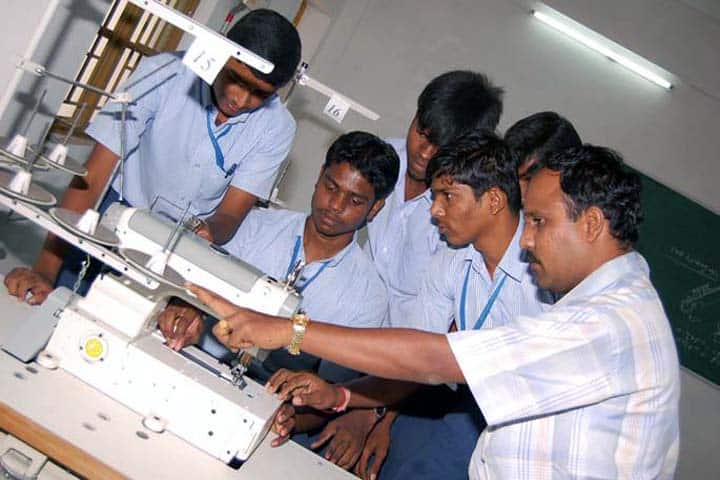 Arulmurugan Polytechnic College campus in Karur, Tamil Nadu, India — photo 5