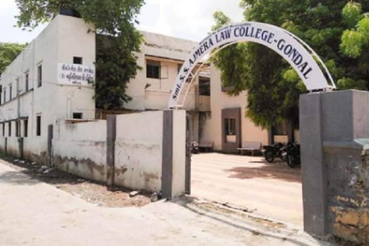 Smt SS Ajmera Law College campus in Gondal, Gujarat, India — photo 1