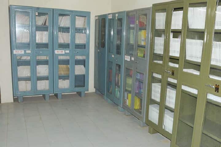 Smt SS Ajmera Law College campus in Gondal, Gujarat, India — photo 2