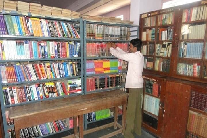 CB Khedgi's Basaveshwar Science Raja Vijaysinh Commerce and Raja Jaysinh Arts College, Akkalkot campus in Akkalkot, Maharashtra, India