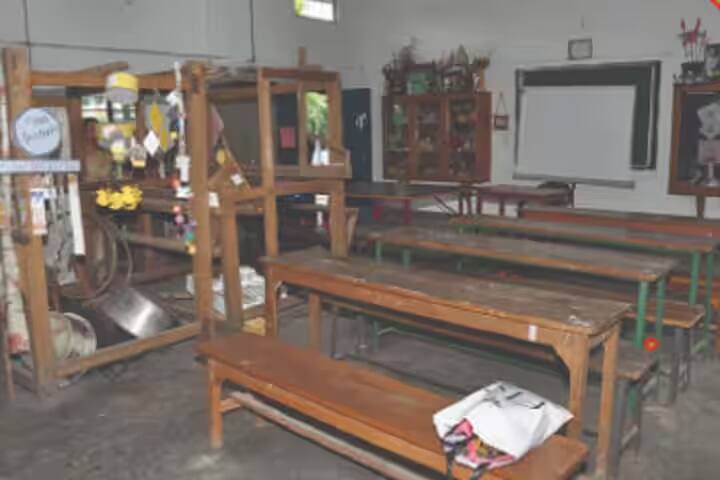 Duliajan Girls College campus in Duliajan, Assam, India — photo 4