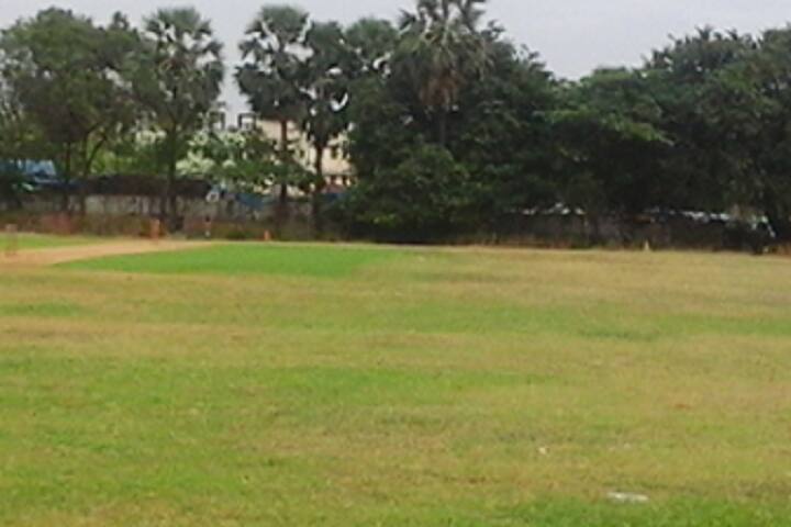 Pandit Ramkripal Dixit Degree College campus in Banda, Uttar Pradesh, India — photo 4