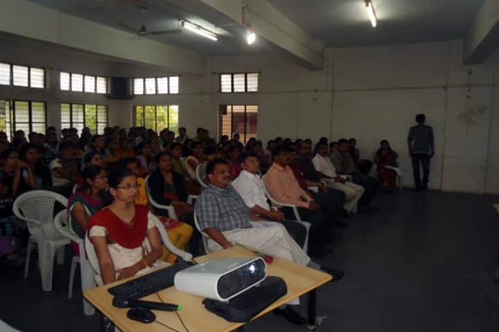 Dr Arvind B Telang Senior College of Arts Science and Commerce campus in Pimpri-Chinchwad, Maharashtra, India — photo 5