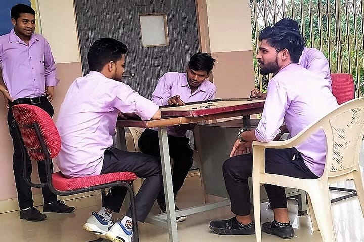 Shivnath Singh College campus in Gwalior, Madhya Pradesh, India — photo 3