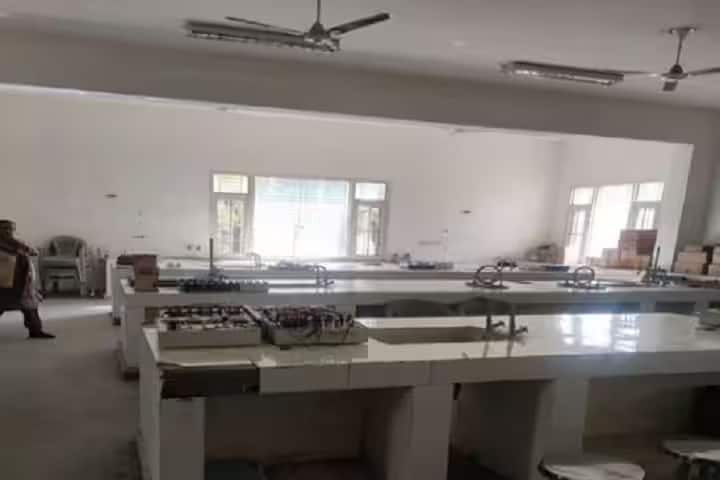 Government Degree College for Women campus in Kathua, Jammu and Kashmir, India — photo 6