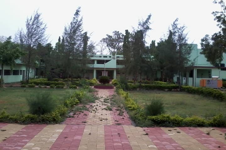 Jijamata Mahavidyalaya campus in Buldana, Maharashtra, India — photo 3