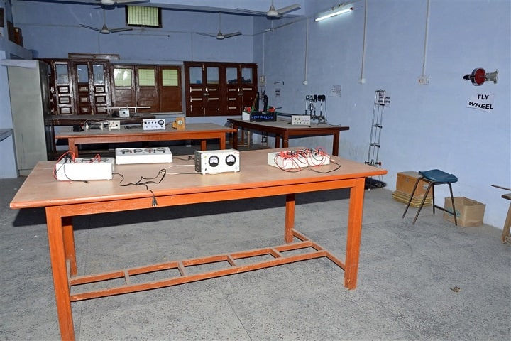 Kr RC Mahila Degree College campus in Mainpuri, Uttar Pradesh, India — photo 6