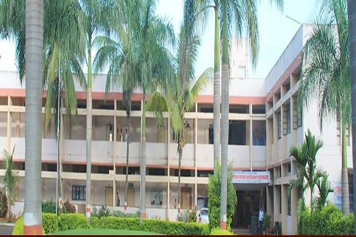 Yashwantrao Chavan Warana Mahavidyalaya campus in Kolhapur, Maharashtra, India — photo 2