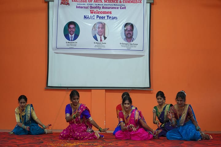 Vidya Prasarini Sabha's College of Arts campus in Lonavala, Maharashtra, India — photo 2