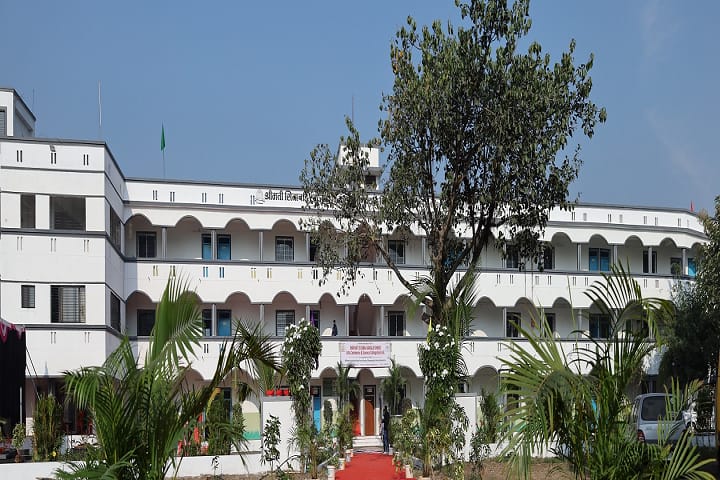 Shrimati Sitabai Ranguji Shinde Arts campus in Junnar, Maharashtra, India — photo 1