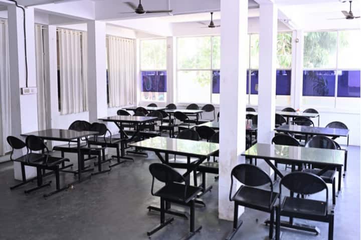 Kuttukaran Polytechnic College campus in Ernakulam, Kerala, India — photo 2