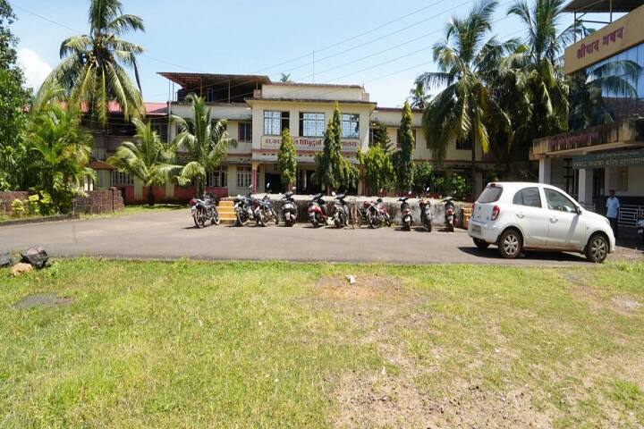 SK Patil Sindhudurg Mahavidyalaya campus in Sindhudurg, Maharashtra, India — photo 2