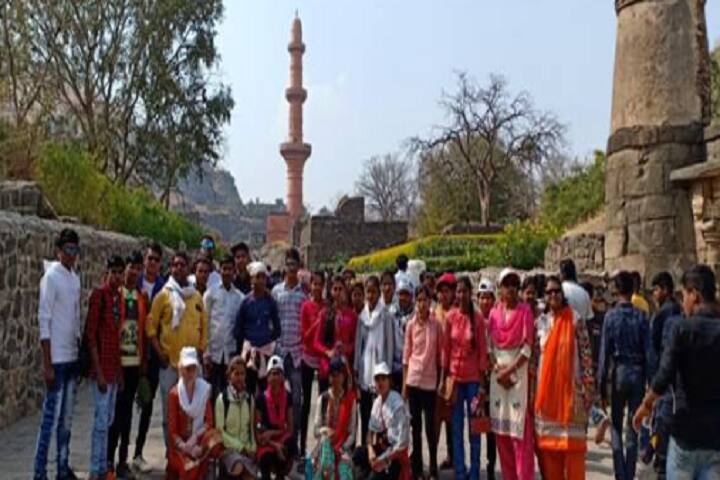Maratha Vidya Prasarak Samaj's Arts campus in Nashik, Maharashtra, India — photo 5