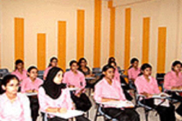 Tagore PG Girls College campus in Jaipur, Rajasthan, India — photo 3