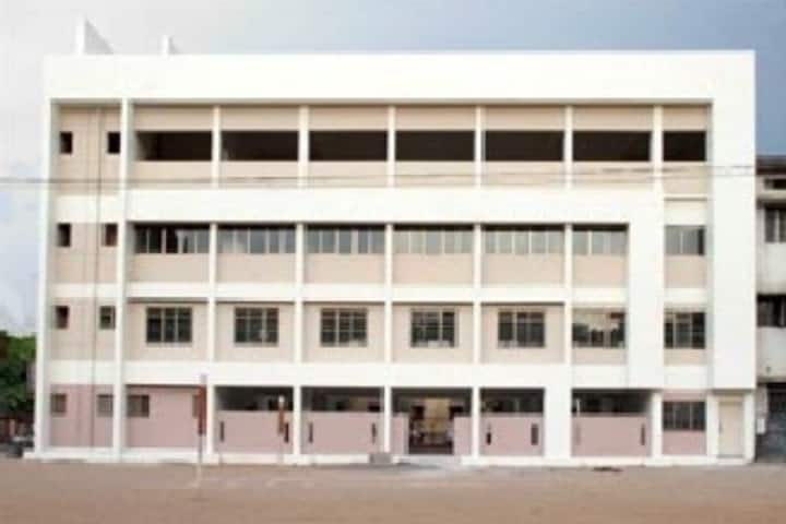 Women's Education Society's Smt Mathubai Garware Kanya Mahavidyalaya campus in Sangli, Maharashtra, India — photo 1