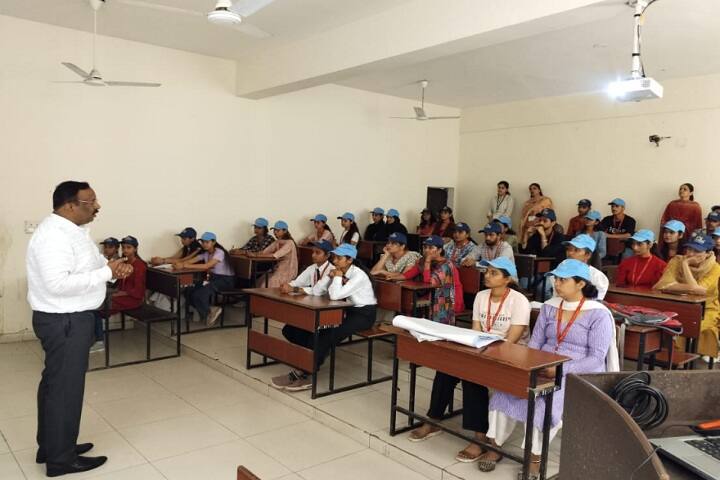 Arni School of Business Management campus in Kangra, Himachal Pradesh, India — photo 4