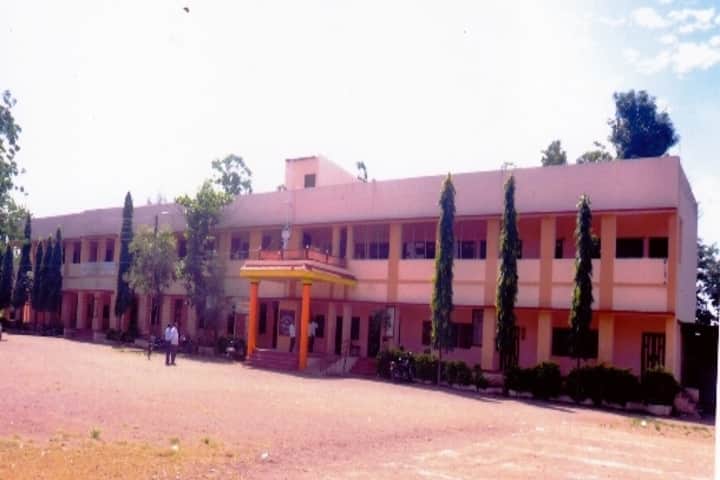 Late Nanabhau MT Patil Arts College campus in Marwad, Maharashtra, India — photo 1