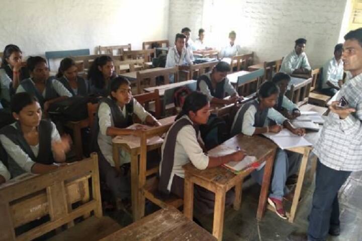 Shri Vasantrao Naik Arts and Amarshing Naik Commerce Mahavidyalaya campus in Washim, Maharashtra, India — photo 5