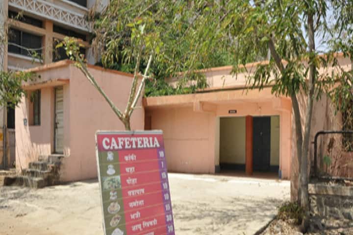 Swami Ramanand Tirth Rural Government Medical College campus in Ambajogai, Maharashtra, India — photo 3