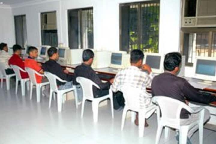 Anand Institute of Business Studies campus in Anand, Gujarat, India — photo 3