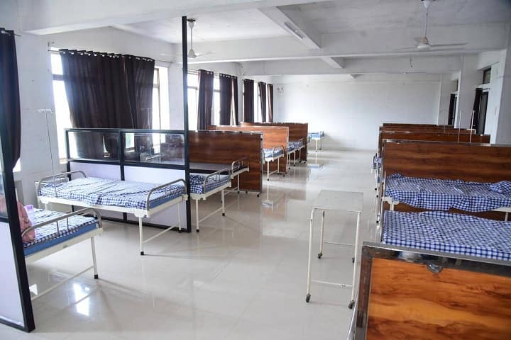 Smt Sakhubai Narayanrao Katkade Medical College and Research Center campus in Kopargaon, Maharashtra, India — photo 3