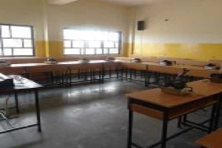 Shri Narain Das Agrawal College of Education campus in Gourgayn, Madhya Pradesh, India — photo 4