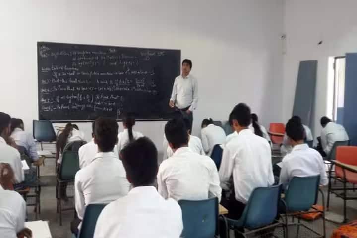 GPGC Noida campus in Noida, Uttar Pradesh, India — photo 2