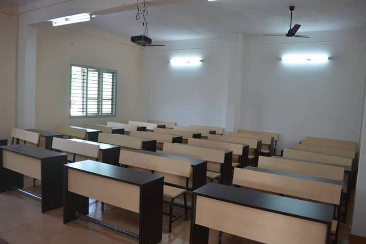 MSNM Besant Institute of PG Management Studies campus in Mangalore, Karnataka, India — photo 2
