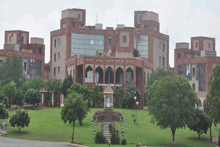 Government College campus in Laxmangarh, Rajasthan, India — photo 1