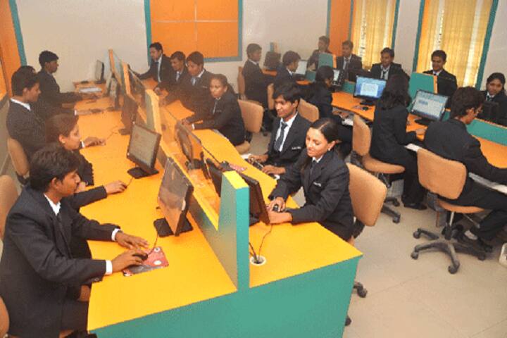 Dr Sarvepalli Radhakrishnan College of Business Management campus in Nagpur, Maharashtra, India — photo 6