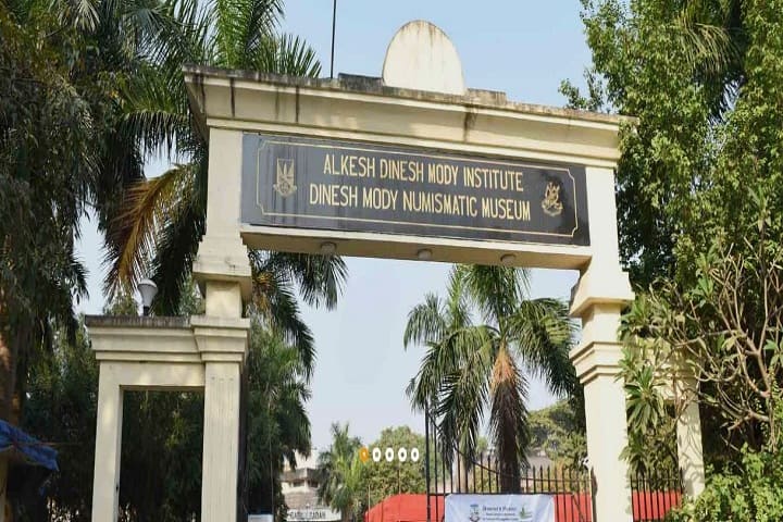 Alkesh Dinesh Mody Institute for Financial and Management Studies, Mumbai campus in Mumbai, Maharashtra, India