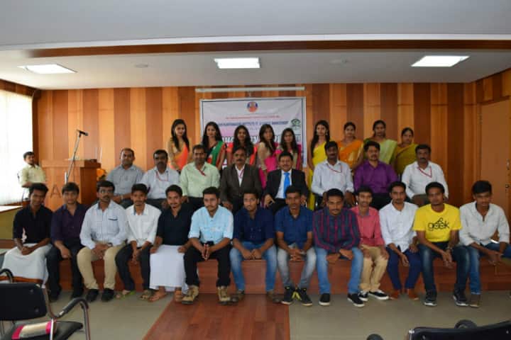 Adichunchanagiri Institute of Business Management campus in Chikmagalūr, Karnataka, India — photo 6