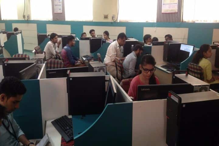 ITS UG Institute campus in Ghaziabad, Uttar Pradesh, India — photo 2