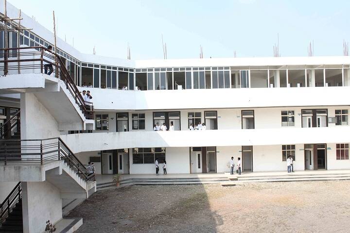 Prakash Institute of Medical Sciences and Research campus in Sangli, Maharashtra, India — photo 1